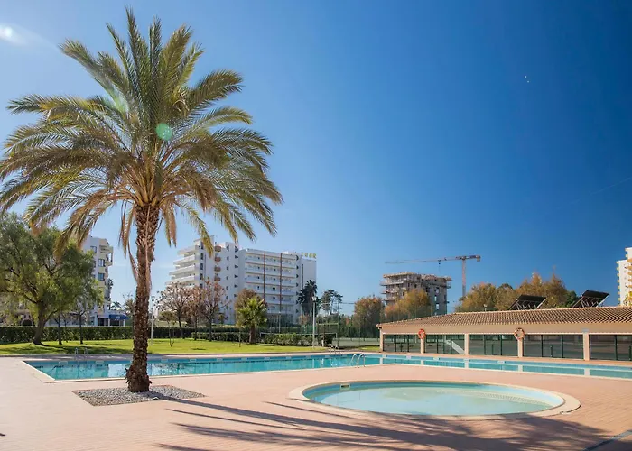 Praia Da Rocha Beach Retreat